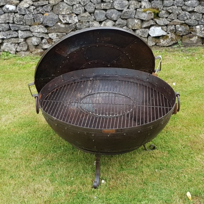 Kadai Recycled Metal Shield - Kadai Recycled Metal Cover